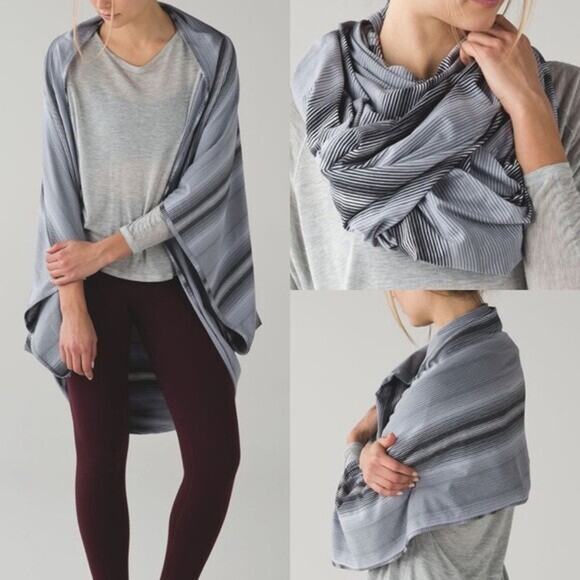 Lululemon Women's Sage Scarf Wrap One Size Striped Heathered‎ Grey White Blue - Picture 1 of 10